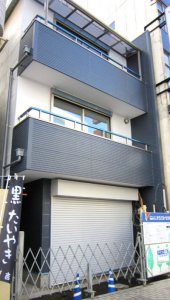 狭小地・3階建・二世帯の耐震住宅&店舗を新築(埼玉県川口市)