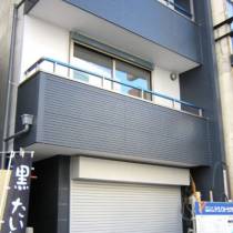 狭小地・3階建・二世帯の耐震住宅&店舗を新築(埼玉県川口市)
