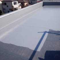 屋上防水リフォーム中(防水施工・トップ施工中)