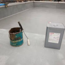 屋上防水リフォーム中(防水施工・プライマー)