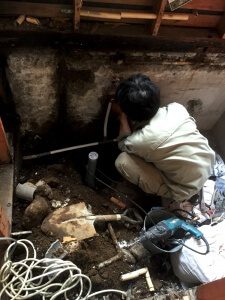 水道屋さんによるお風呂の配管工事