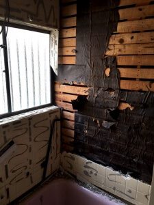 お風呂の解体中