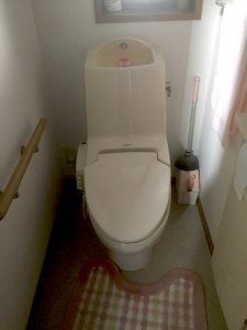 一階のトイレ