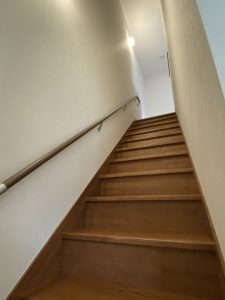 階段廻りのリフォームの費用相場は？